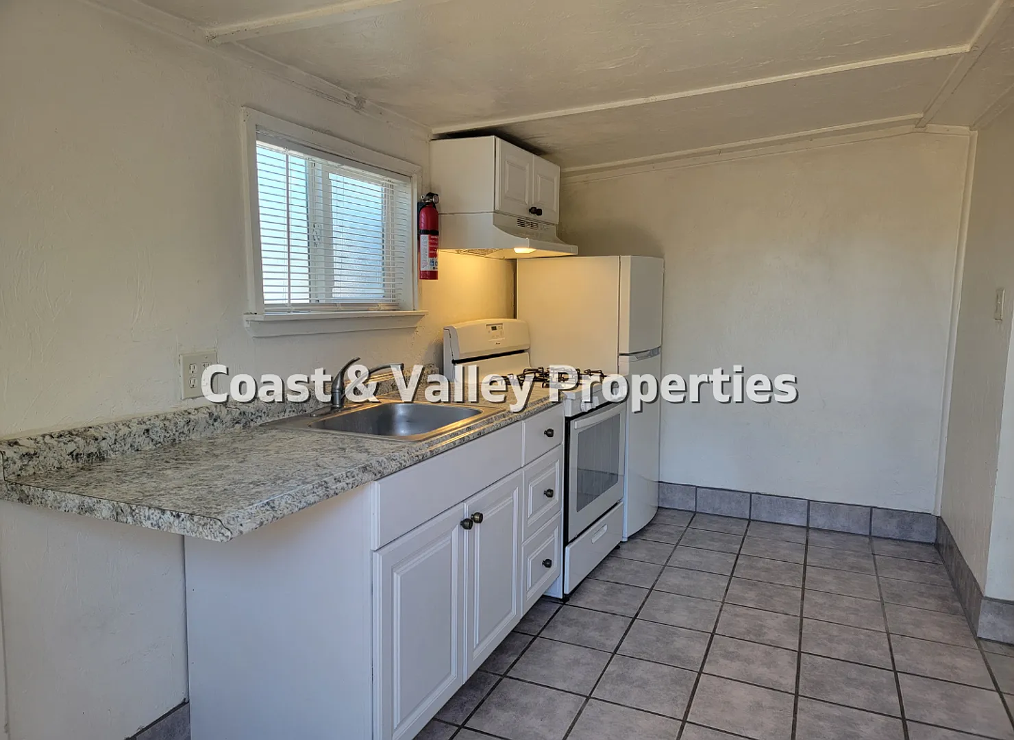 360 Bridgevale Road & 410 Bridge Road, Hollister, CA 95023 — Photo 2