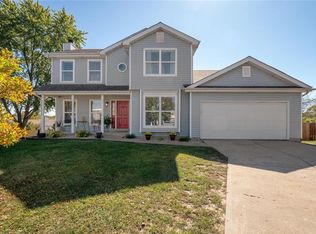 1723 Summergate Ct, Saint Charles, MO