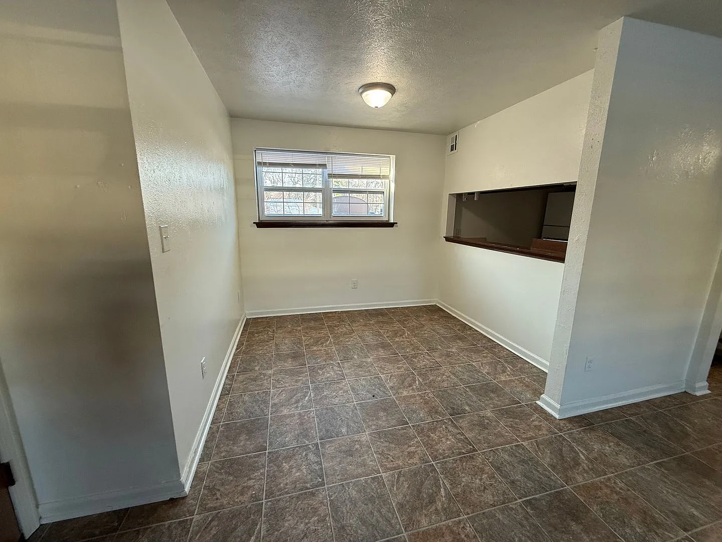 Southern Garden Apartments — Photo 3