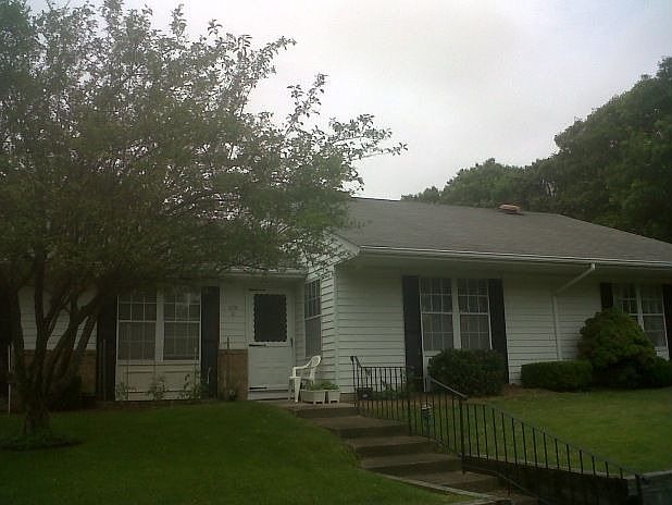 1st image of 378 Woodbridge Dr Unit C