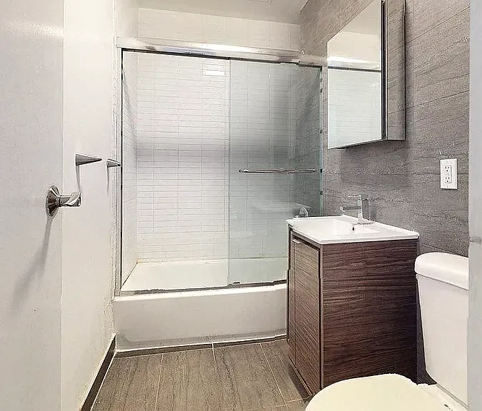 255 W 121st St #1 — Photo 5