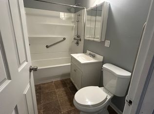 6629 S Drexel Ave APT 1E, Chicago, IL 60637