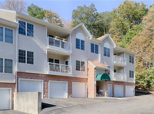 22229 Arganese Pl UNIT 22229, Trumbull, CT 06611