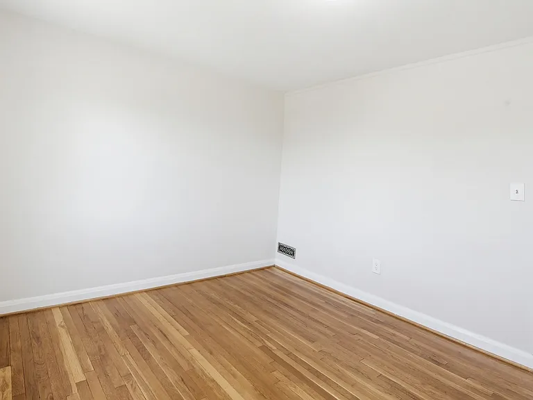 7536 Westfield Rd — Photo 20