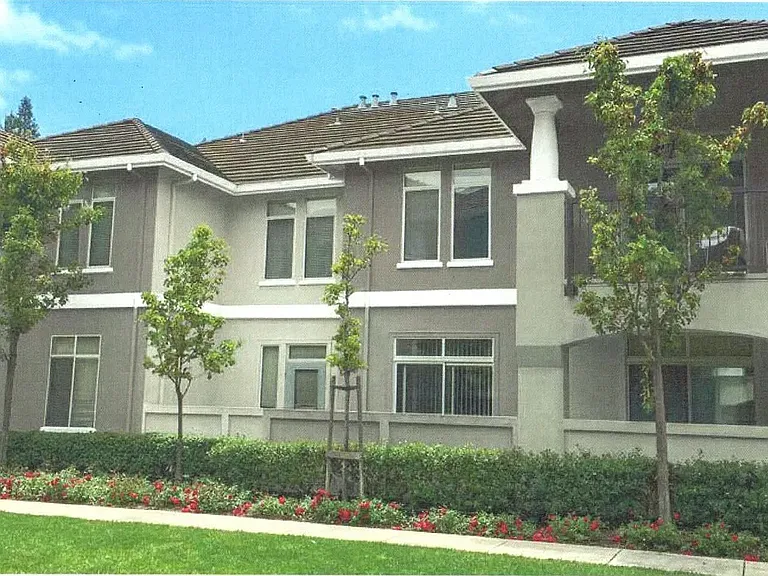 Exterior - new paint colors: Bldg 2045