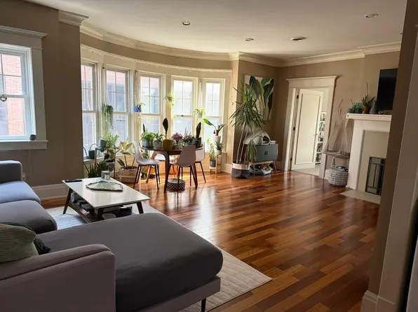 1093 Delaware Ave APT 3, Buffalo, NY 14209