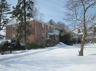 154 Putnam Park, Greenwich, CT 06830