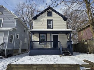 1138 Sherman St, Akron, OH 44301