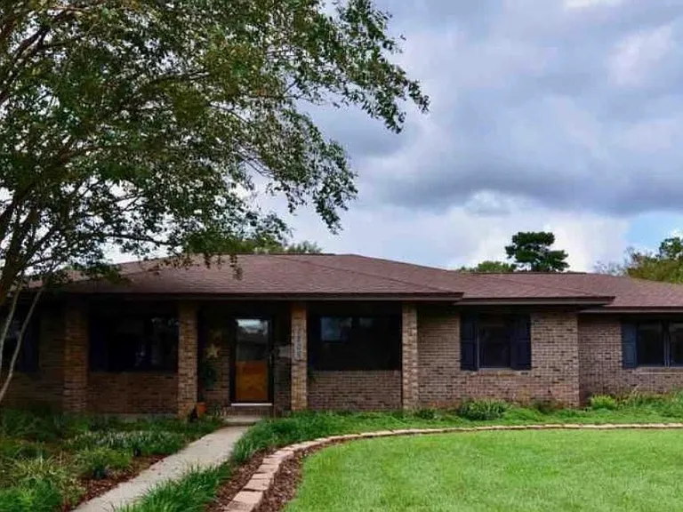 1205 Palisades Rd — Photo 1