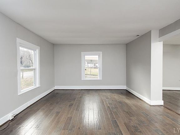 4th image of 1024 Melody Ln