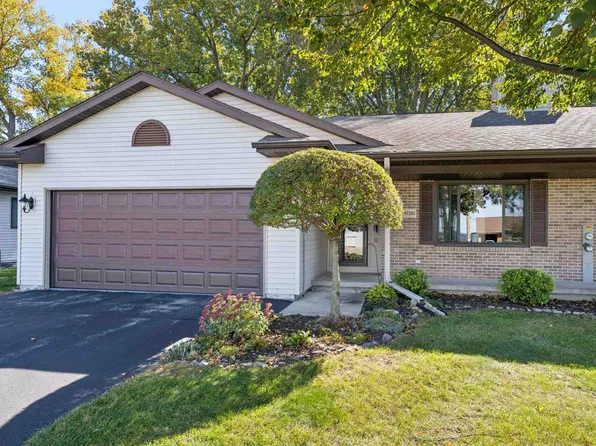 N7283 Winnebago Dr, Fond Du Lac, WI 54935