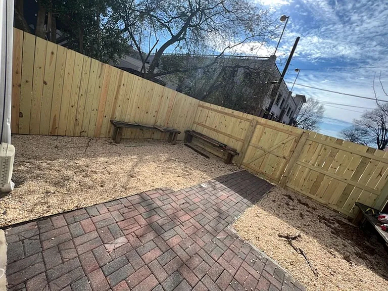 1235 W Cary St — Photo 36
