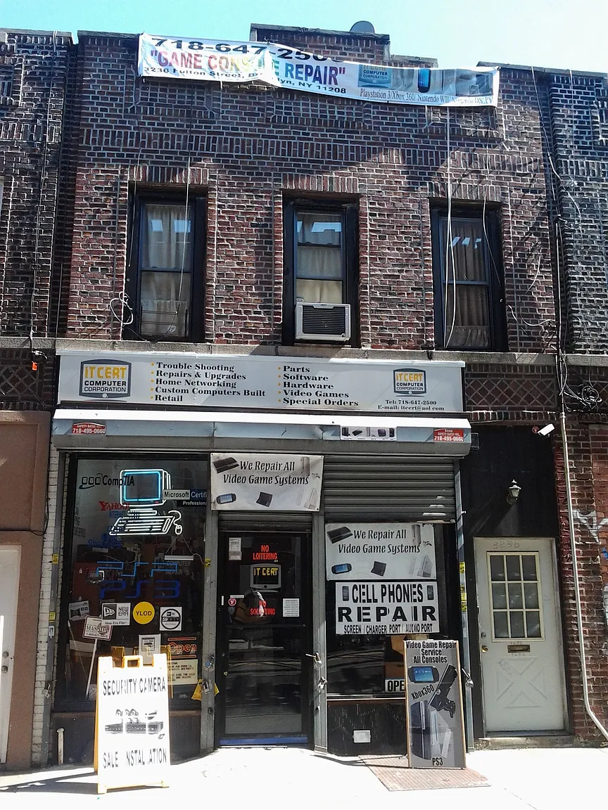 3236 Fulton St photo 1