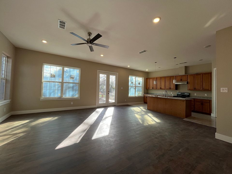 2nd image of 1208 W 6th St