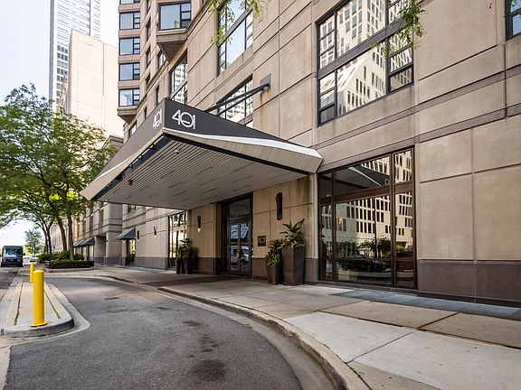 3rd image of 401 E Ontario St APT 203
