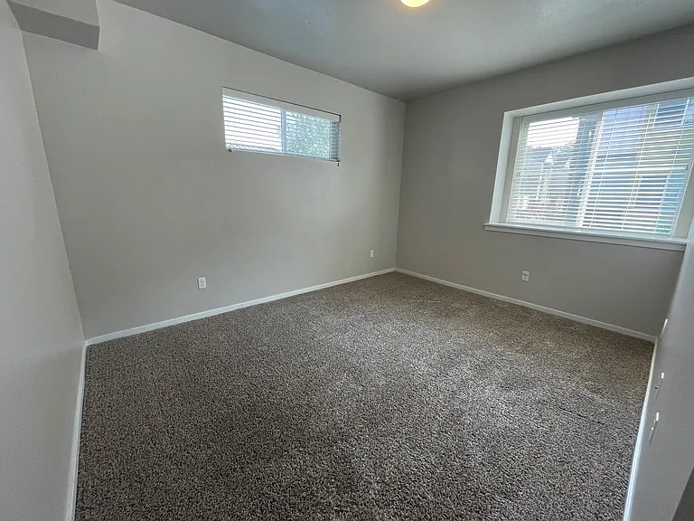Tree Valley Village Apartments — Photo 68