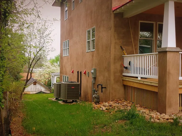 Utility alley