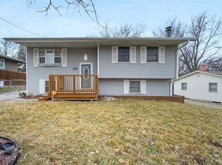 3832 E 40th St, Des Moines, IA 50317