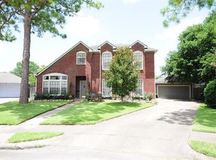 15006 Heathgate Ct, Houston, TX 77062