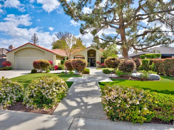 9713 Seven Oak Ct, Bakersfield, CA 93311