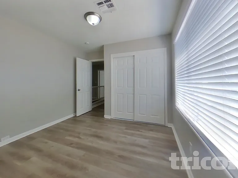 13409 N 127th Dr — Photo 12