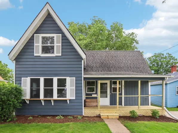 414 4th St, Prairie Du Sac, WI 53578