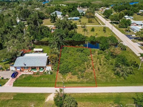 2927 Valolla St #2, Punta Gorda, FL 33982