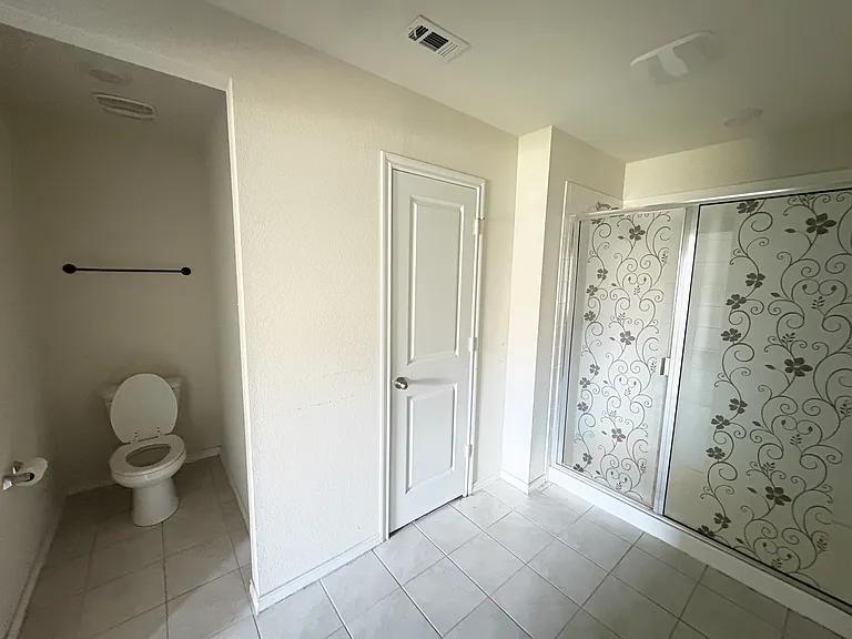 215 Woodland St — Photo 4