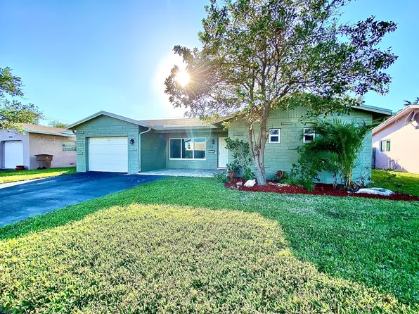 213 NE 9th Ave, Deerfield Beach, FL 33441