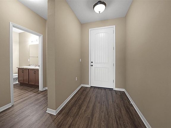 2nd image of 10147 Winding River Rd