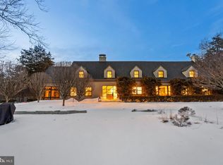 3022 Fox Mill Rd, Oakton, VA 22124