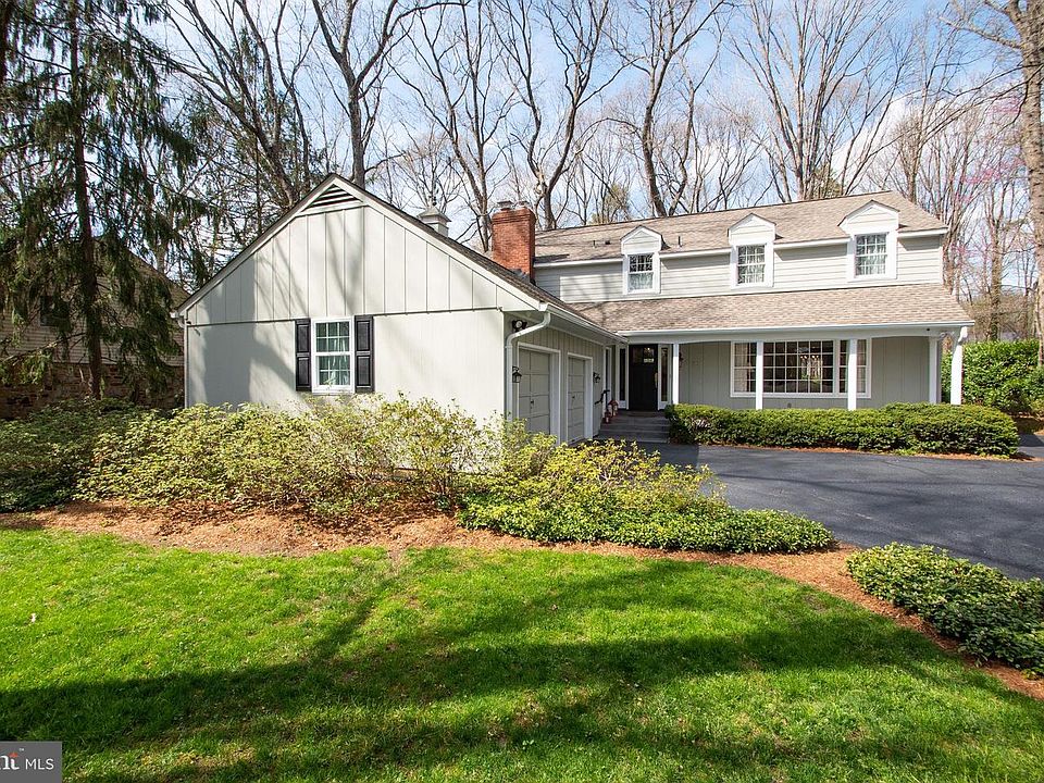 1st image of 708 Faircastle Ave