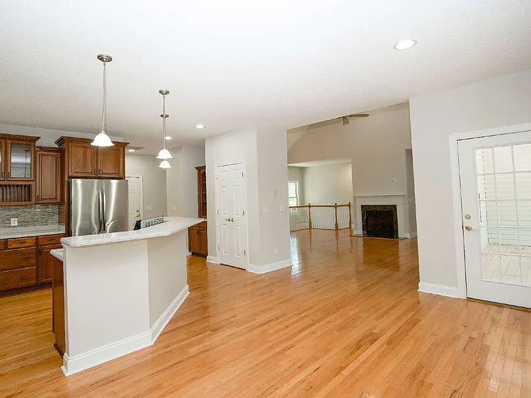 108 Fawnwood Dr — Photo 11