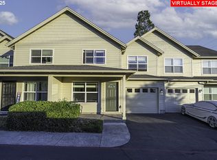 228 Talent Ave APT 15, Talent, OR 97540