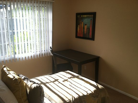 3rd image of 4209 Santa Rosalia Dr APT D