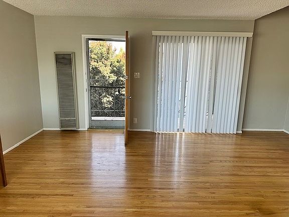 3rd image of 3314 E 2nd St #3326