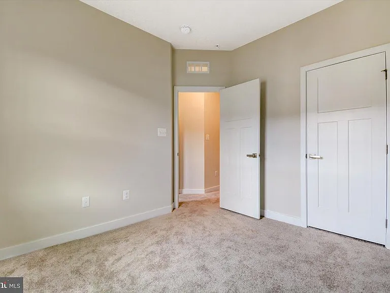 9583 Tall Oaks Rd — Photo 21