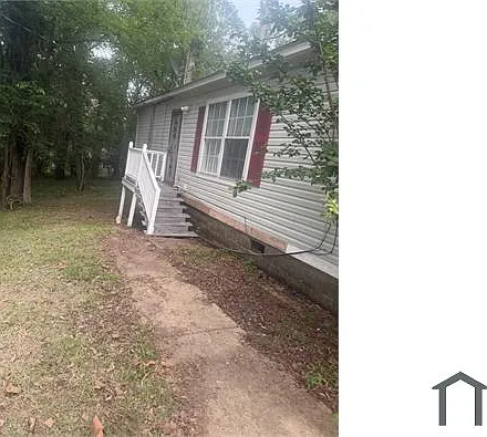 1764 Shady Lane Dr — Photo 2