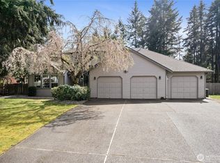 2408 SE Celebrity Ct, Pt Orchard, WA