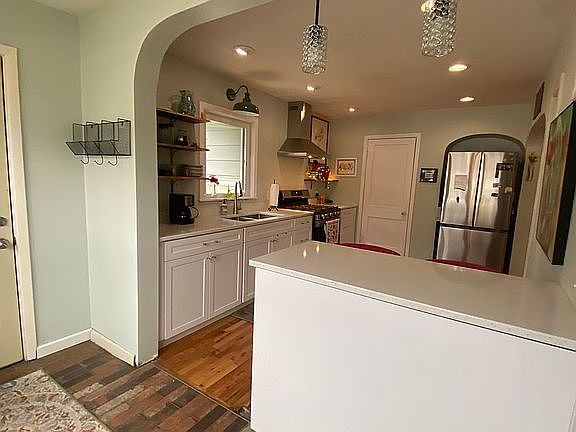 kitchen entry way