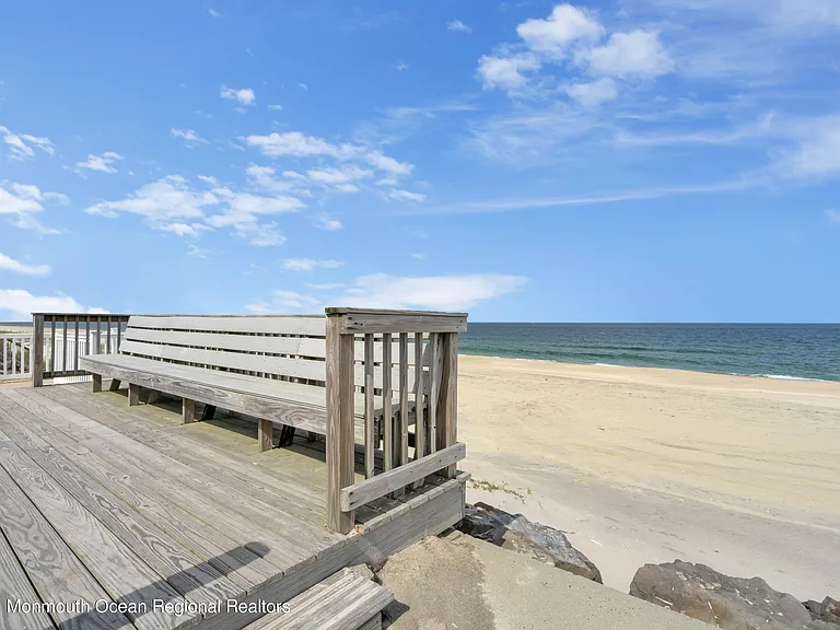 1340 Ocean Ave #62 — Photo 45