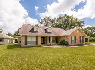 58 Tameena Dr, Picayune, MS 39466
