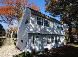 423 R Central St, Saugus, MA 01906