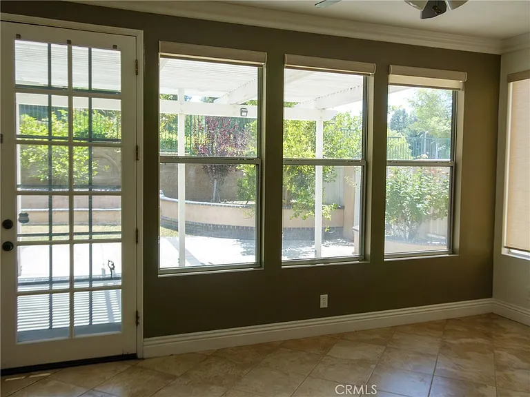 8616 E Silver Ridge Ln — Photo 11