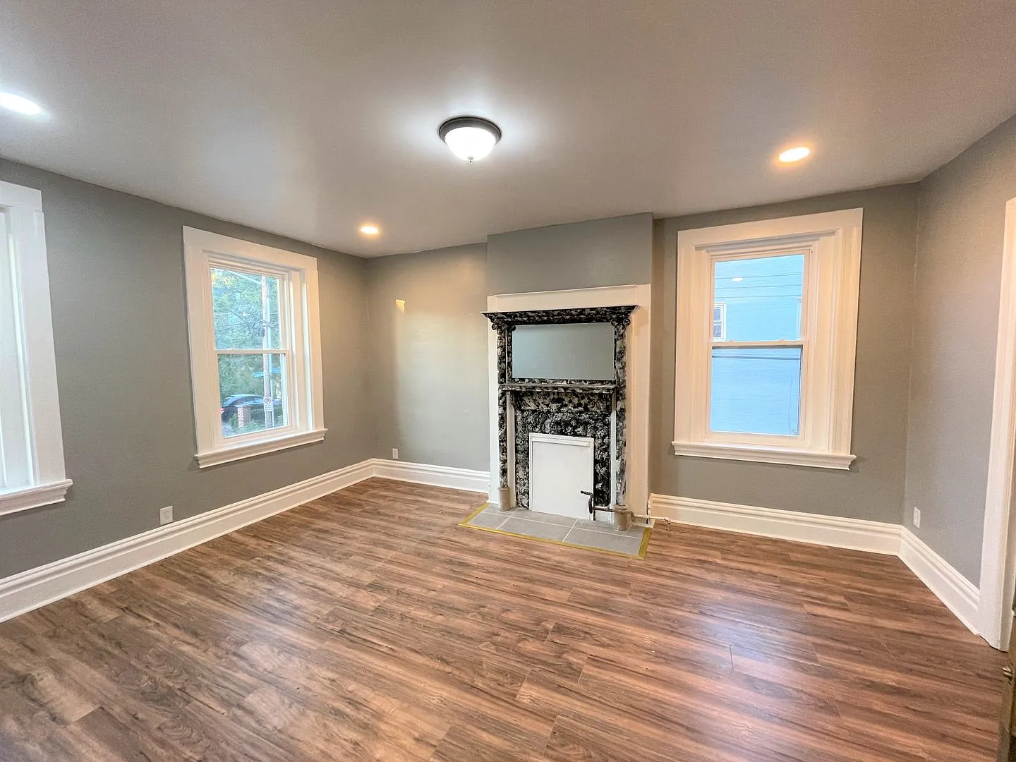 107 Parkhurst St #2 photo 1