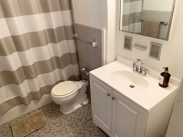 77 W 55th St #7A — Photo 6