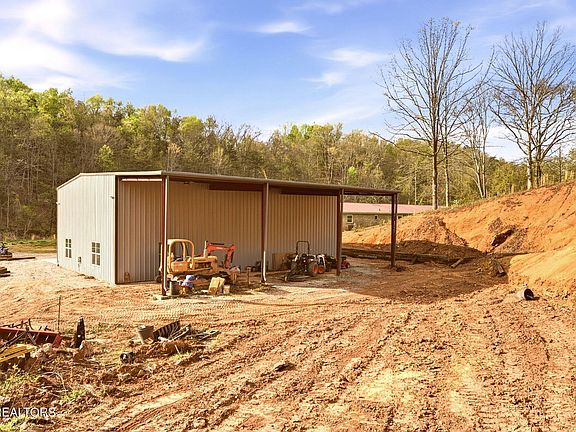 4th image of 7522 Dodson Rd