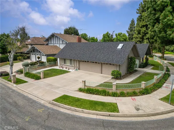 1561 Concord Ave, Fullerton, CA 92831