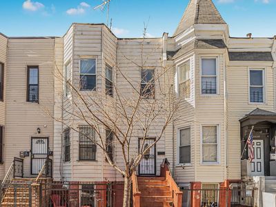 1037 Trinity Avenue, Bronx, NY, 10456