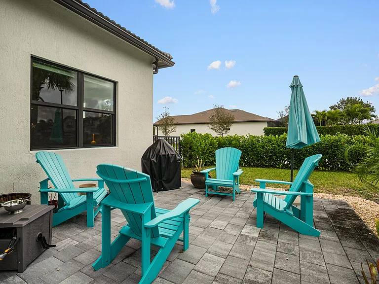 8324 Pedigree Cir — Photo 41